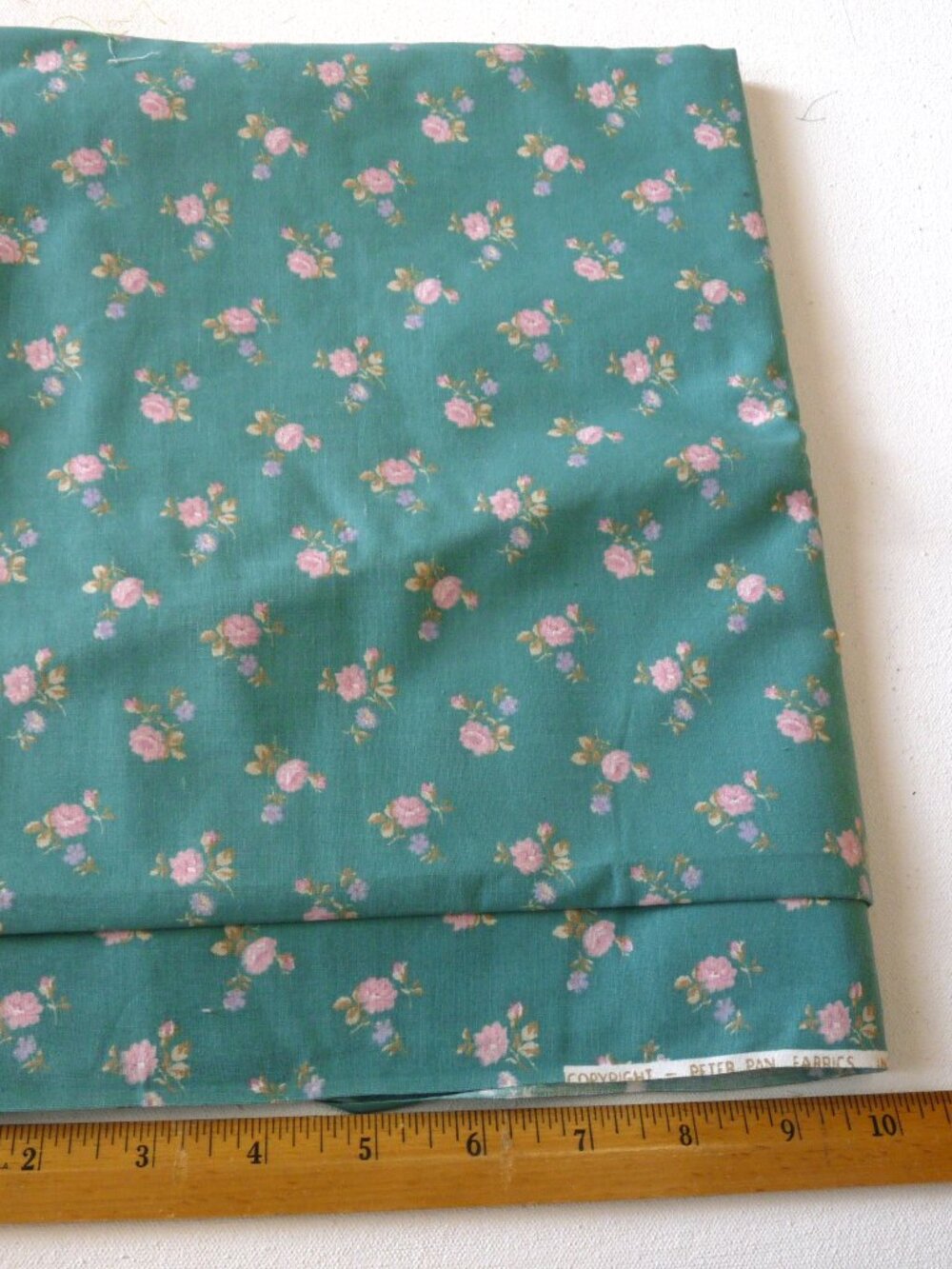 Vintage green cotton calico fabric pink rose floral Peter pan 2 yds